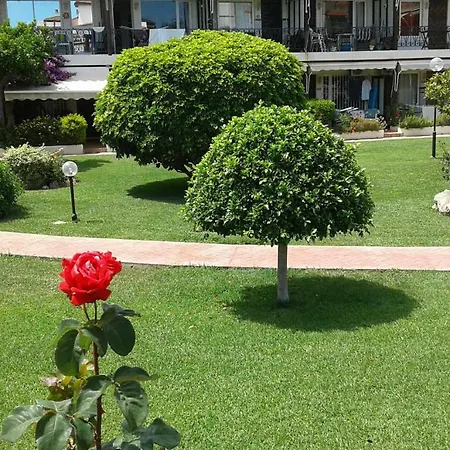 Carihuela Park Palace Torremolinos Exterior photo