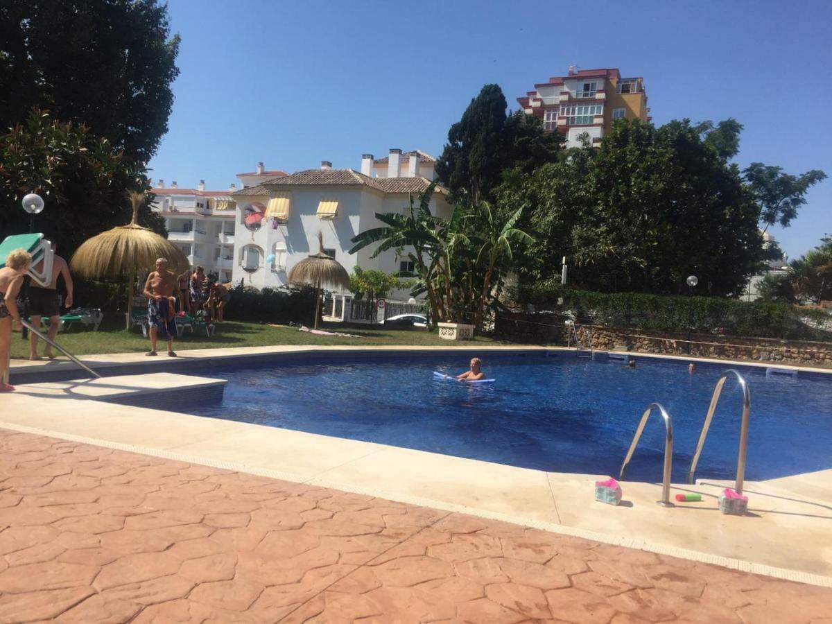 Carihuela Park Palace Apartment *